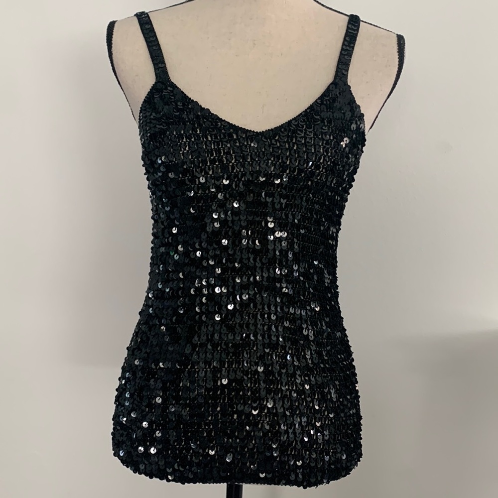 Tristan and Iseut Sequin stretchy camisole. Size M